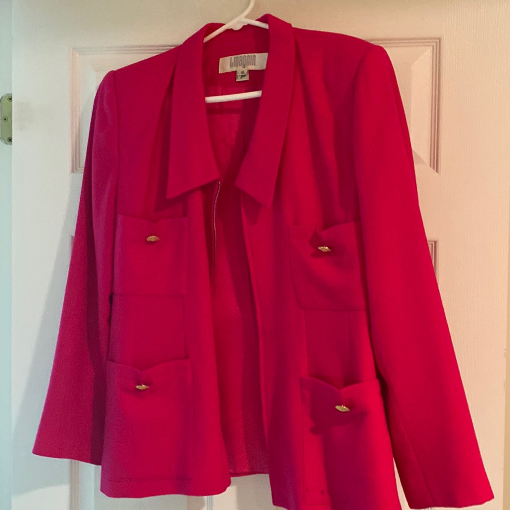 I Magnin Pink Jacket W Gold Buttons. Size 10z One Mark On Left Bottom Pocket